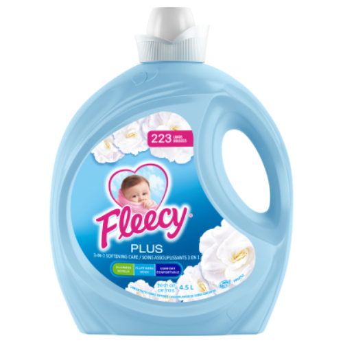 Fleecy Plus 3-in-1 Fresh Air liquid fabric softener 4.5L bottle, 223 loads, featuring baby logo and white roses for silkiness and fluffiness.